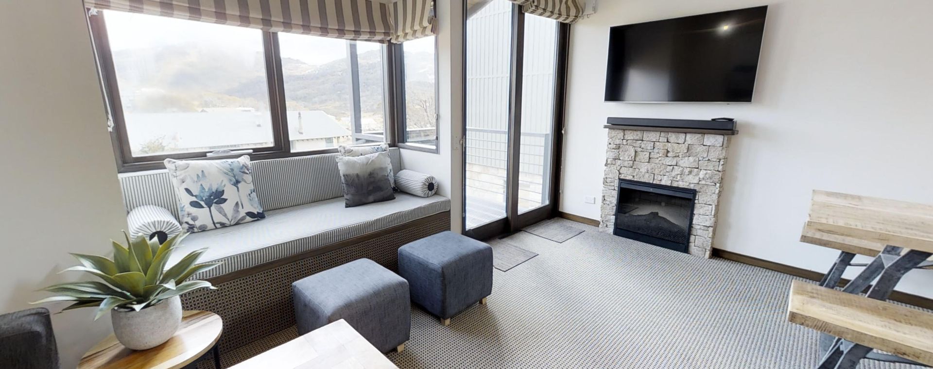 Studio Loft 19 (Sleeps 2)