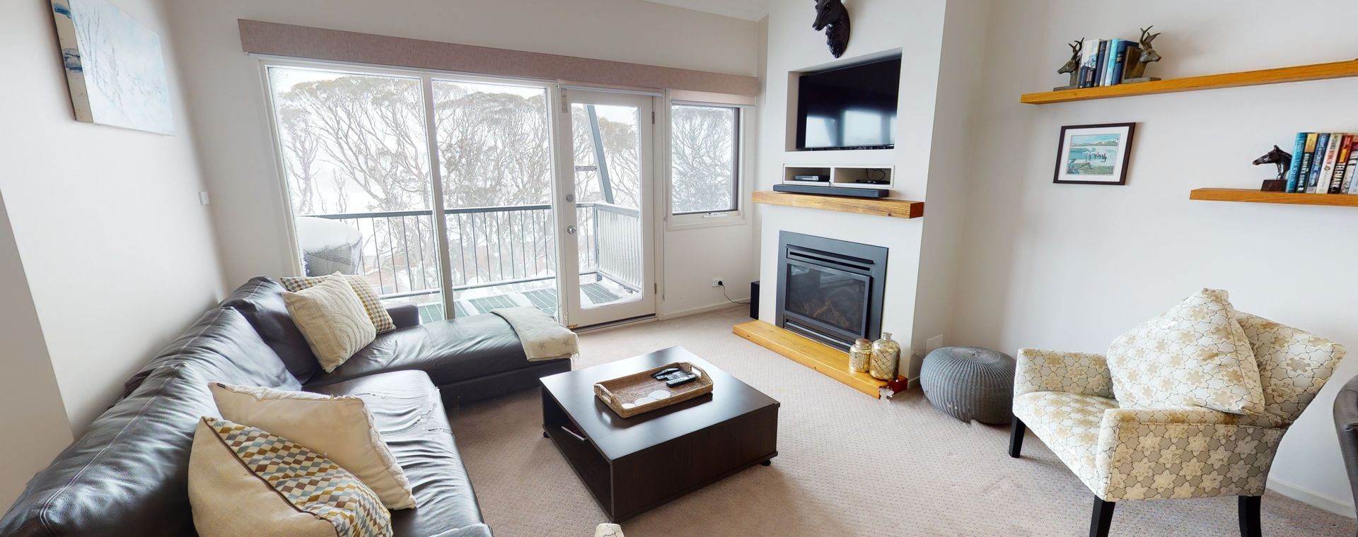 Lodge Apartment 25 (Sleeps 6)