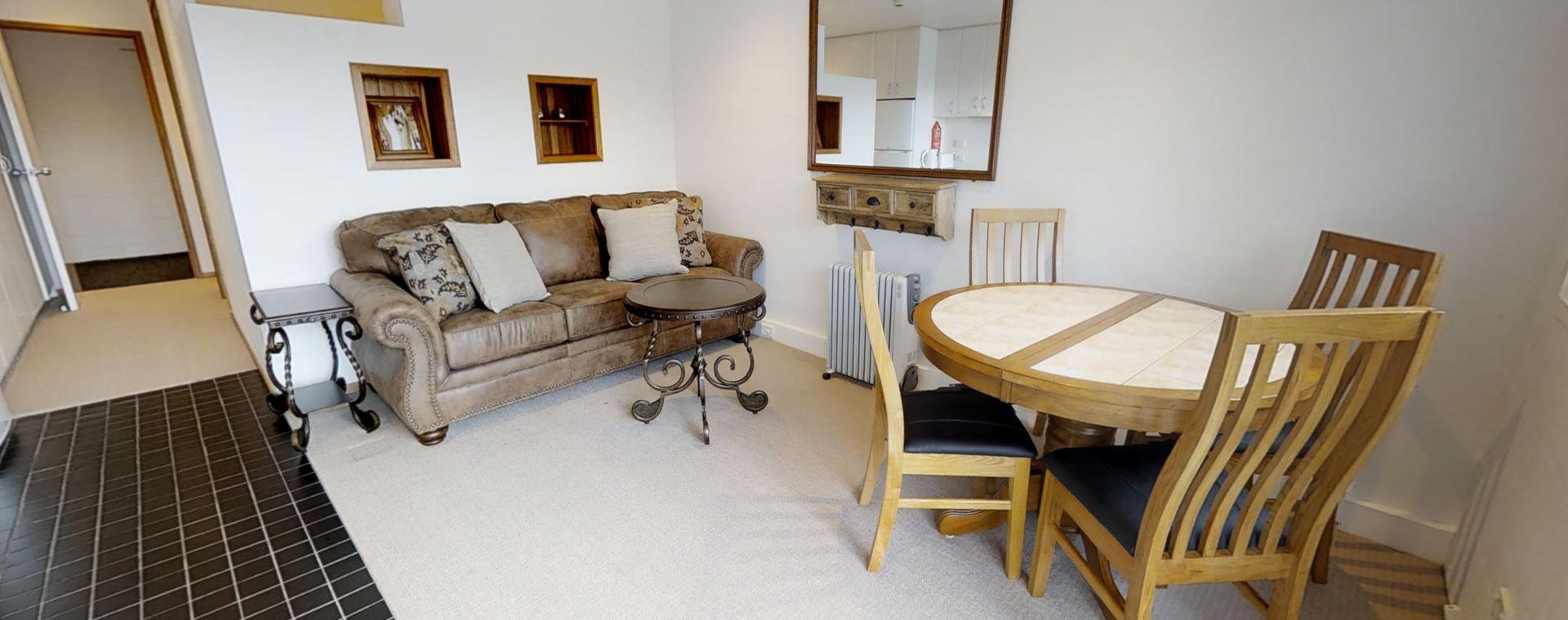 Studio 3 (Sleeps 2)