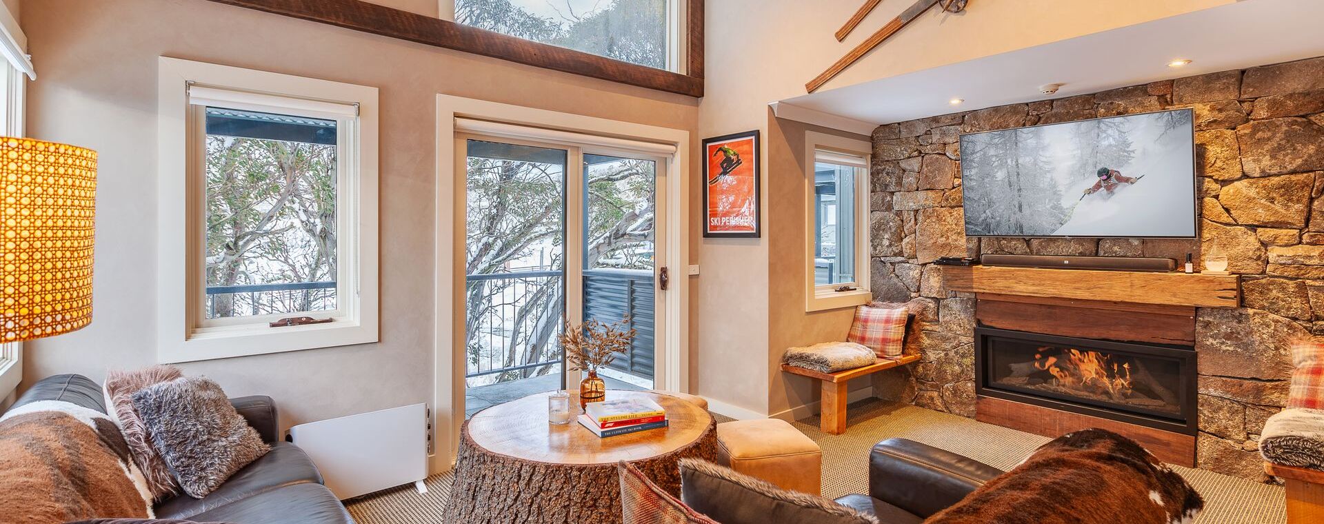 Lodge Chalet (Sleeps 4)