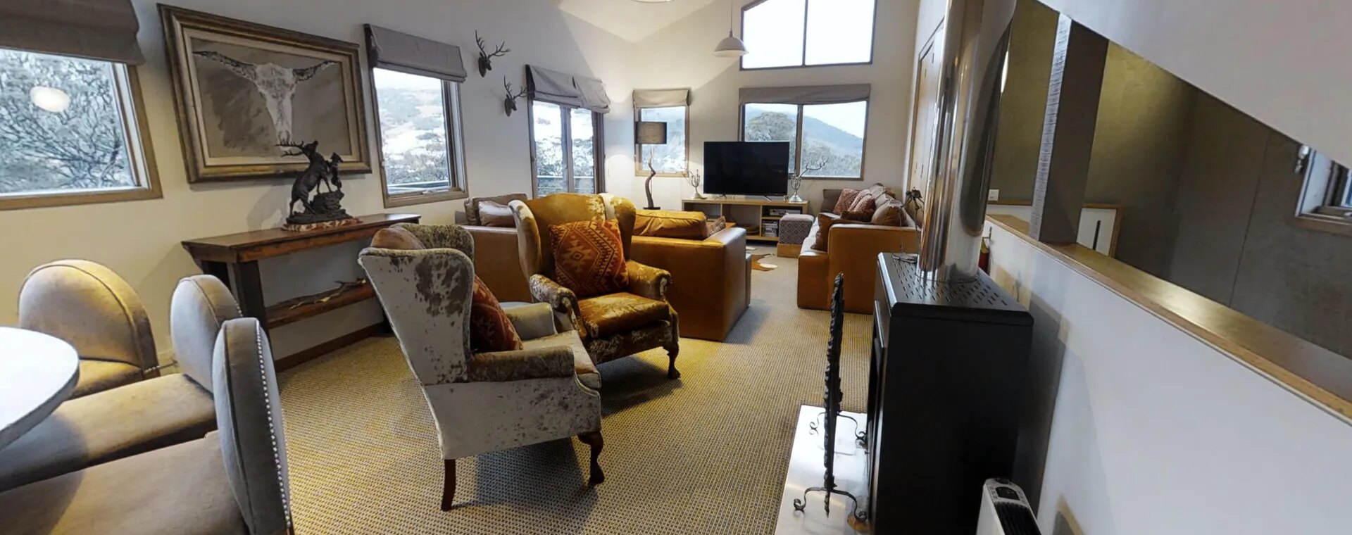 Lodge Chalet (Sleeps 7)