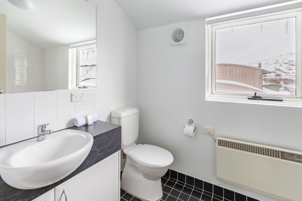 Studio Loft 8 (Sleeps 2)