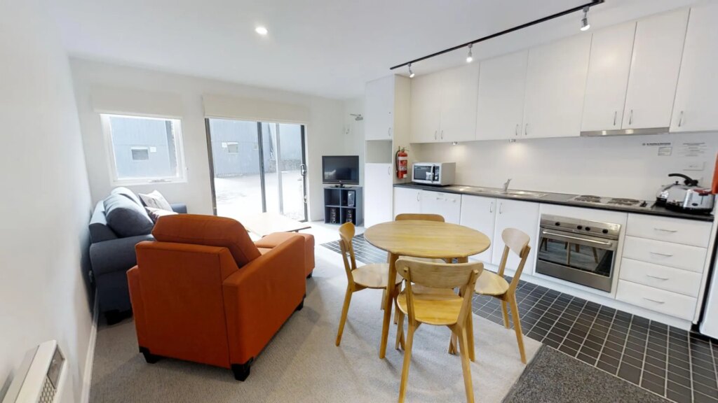 One-Bedroom Courtyard (Sleeps 2)