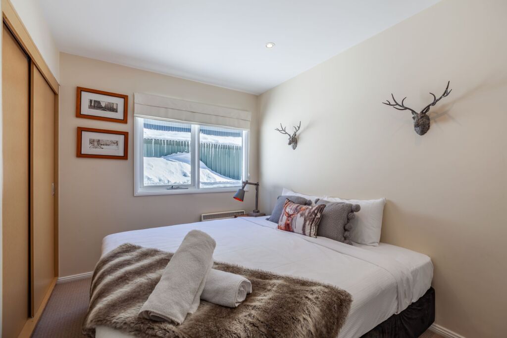 Family Chalet 32 (Sleeps 5)