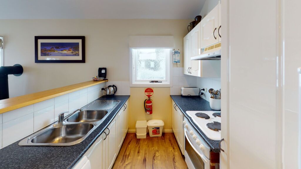Family Chalet 29 (Sleeps 4)