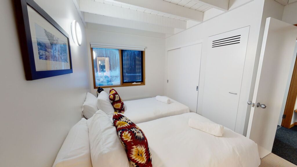 Family Chalet 35 (Sleeps 5)