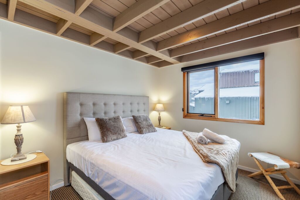 Lodge Chalet 15 (Sleeps 6)
