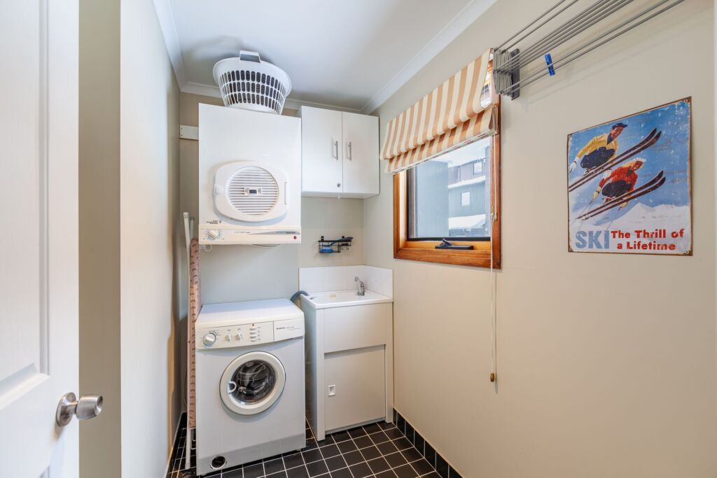 Lodge Chalet 15 (Sleeps 6)