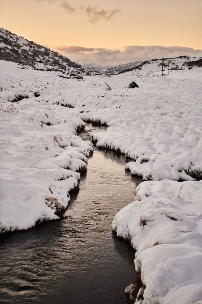 Lodge Chalet (Sleeps 4)