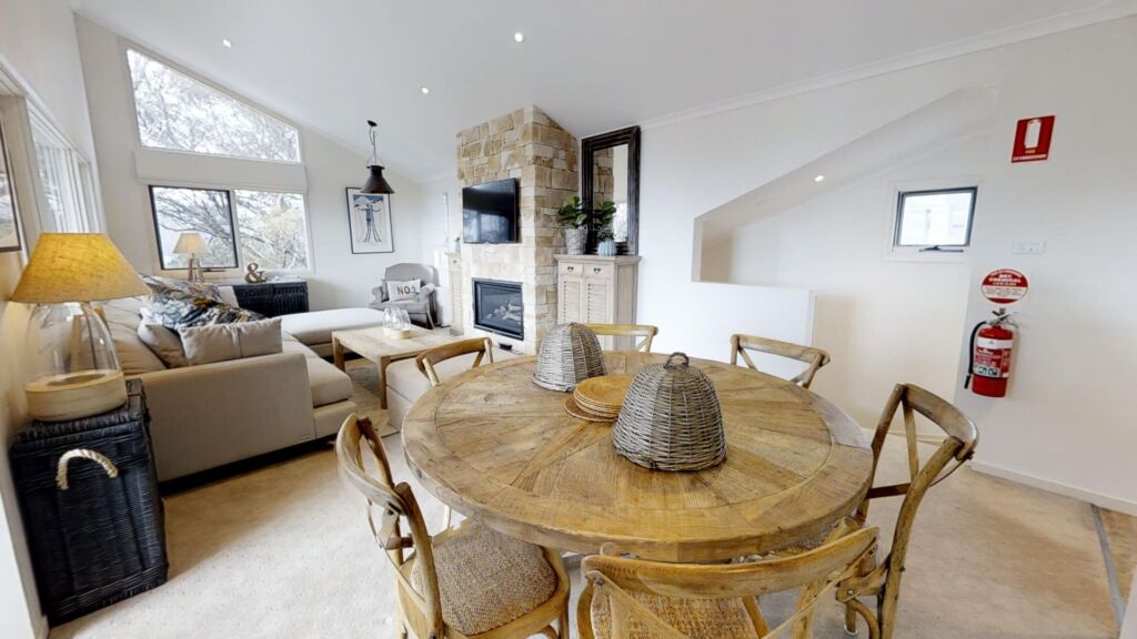 Family Chalet 27 (Sleeps 4)