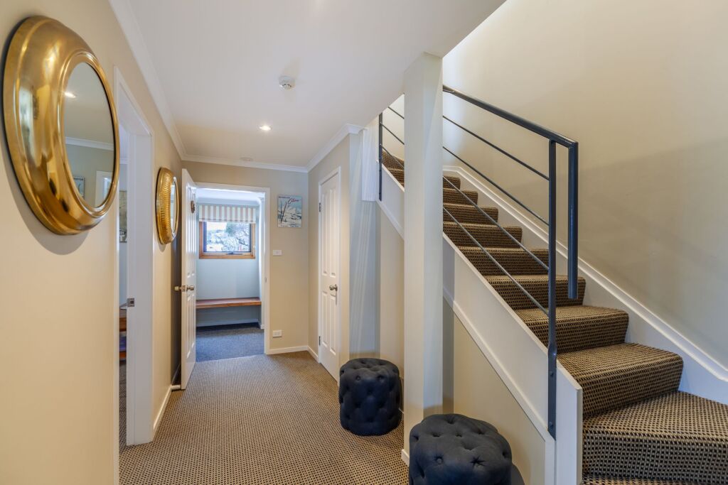 Lodge Chalet 15 (Sleeps 6)